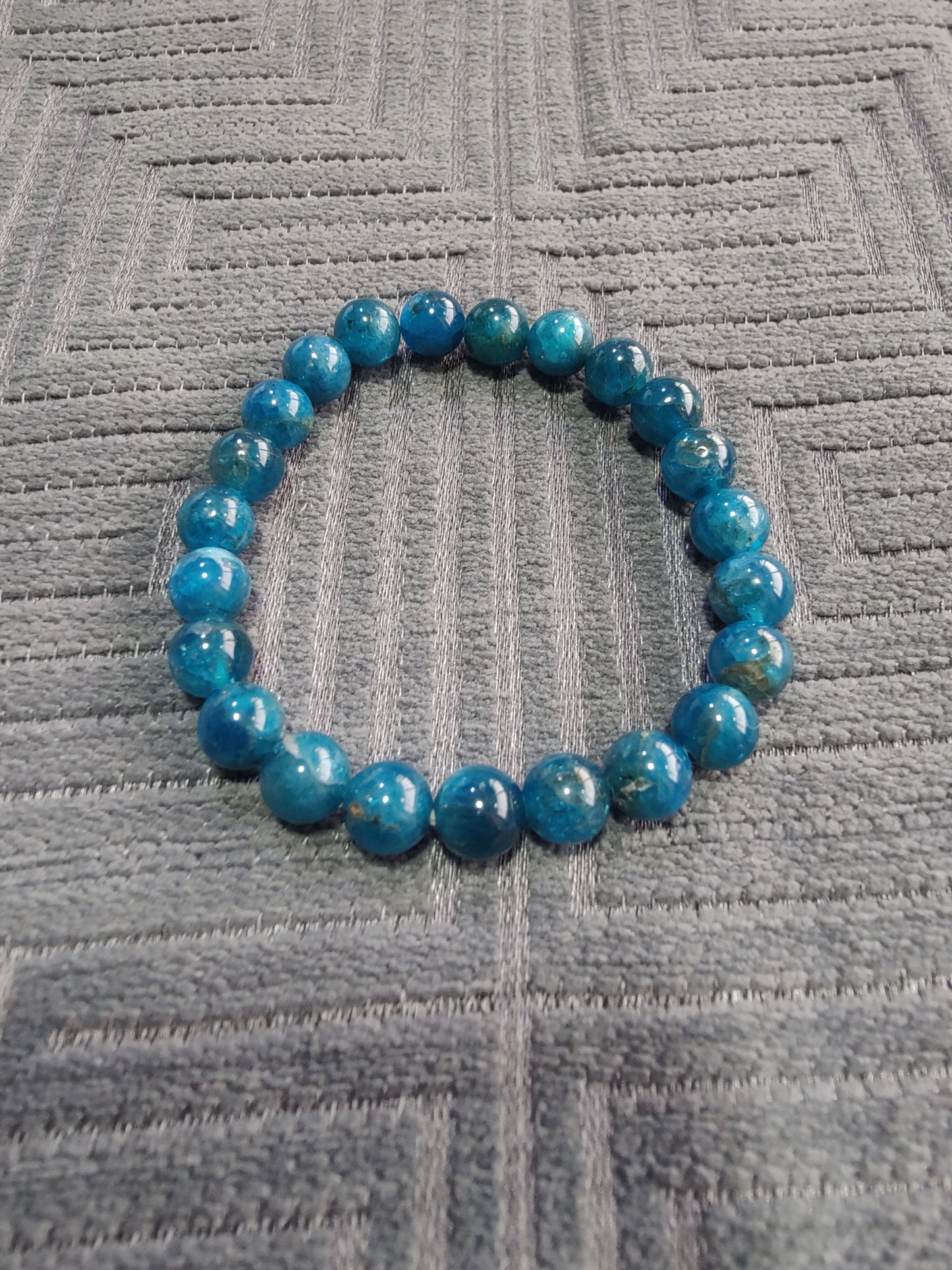 Weight Management with Blue Apatite Bracelet