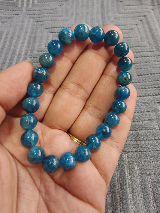 Weight Management with Blue Apatite Bracelet