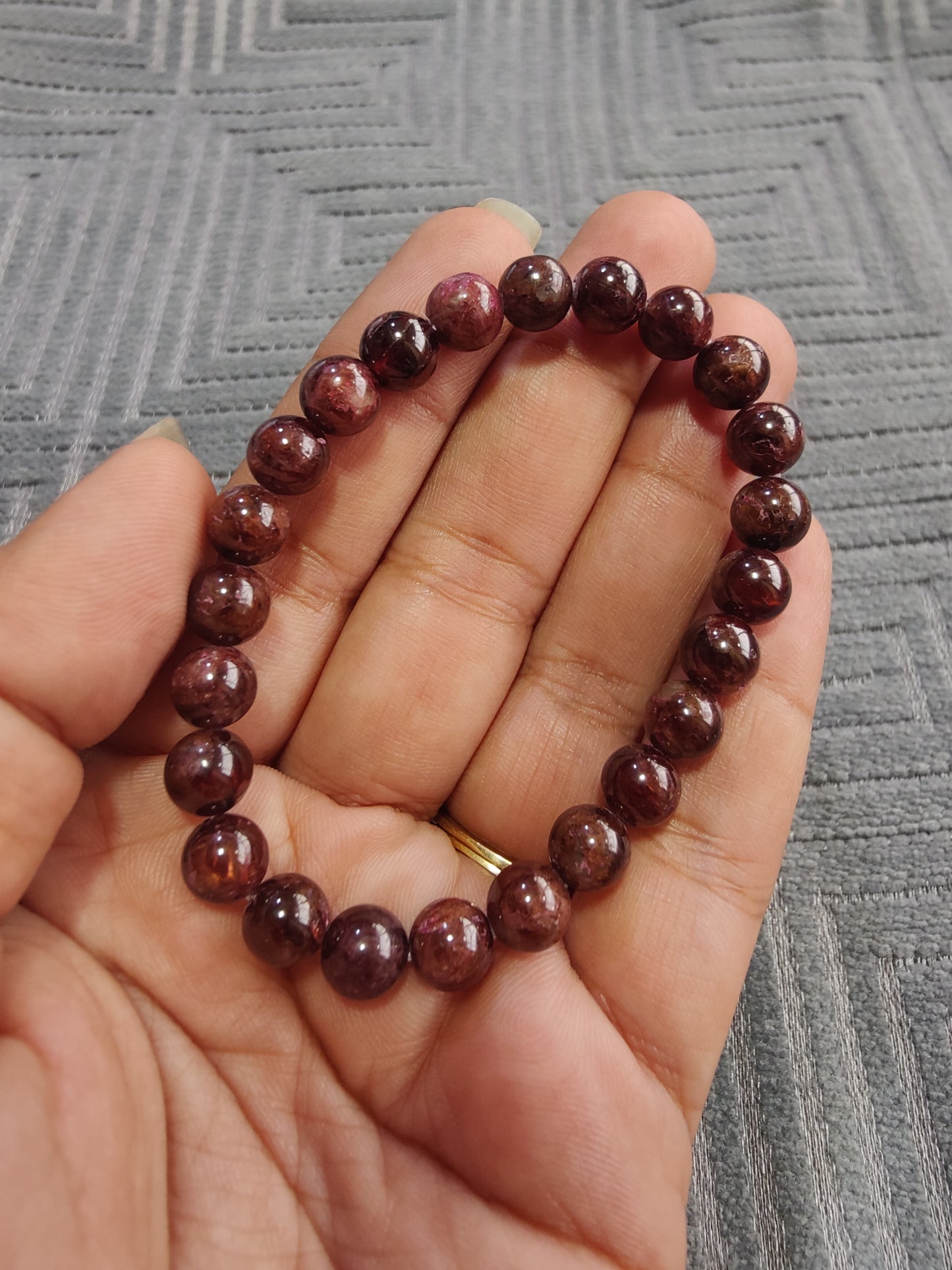 Enhance Passion and Intimacy with Garnet Bracelet (8mm)